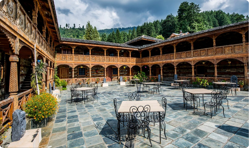 Naggar castle